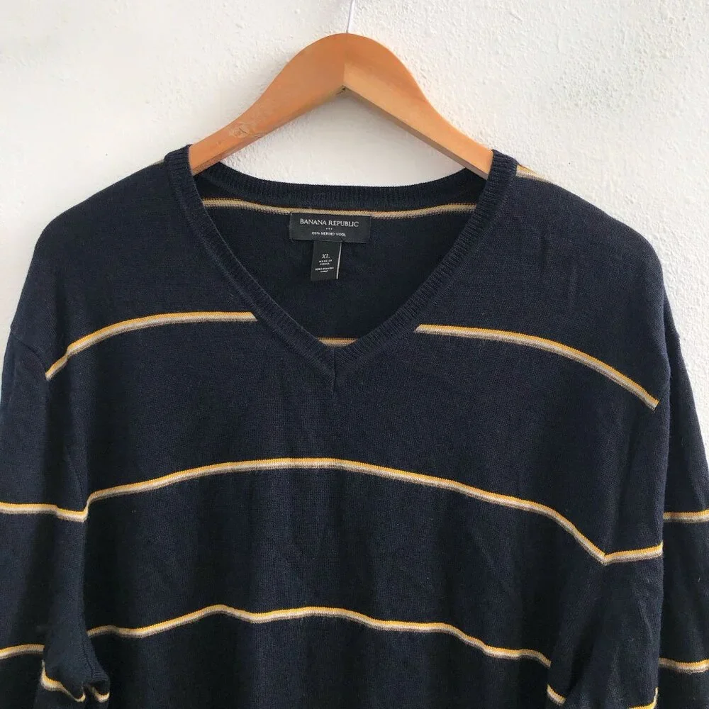 Banana Republic product banana
